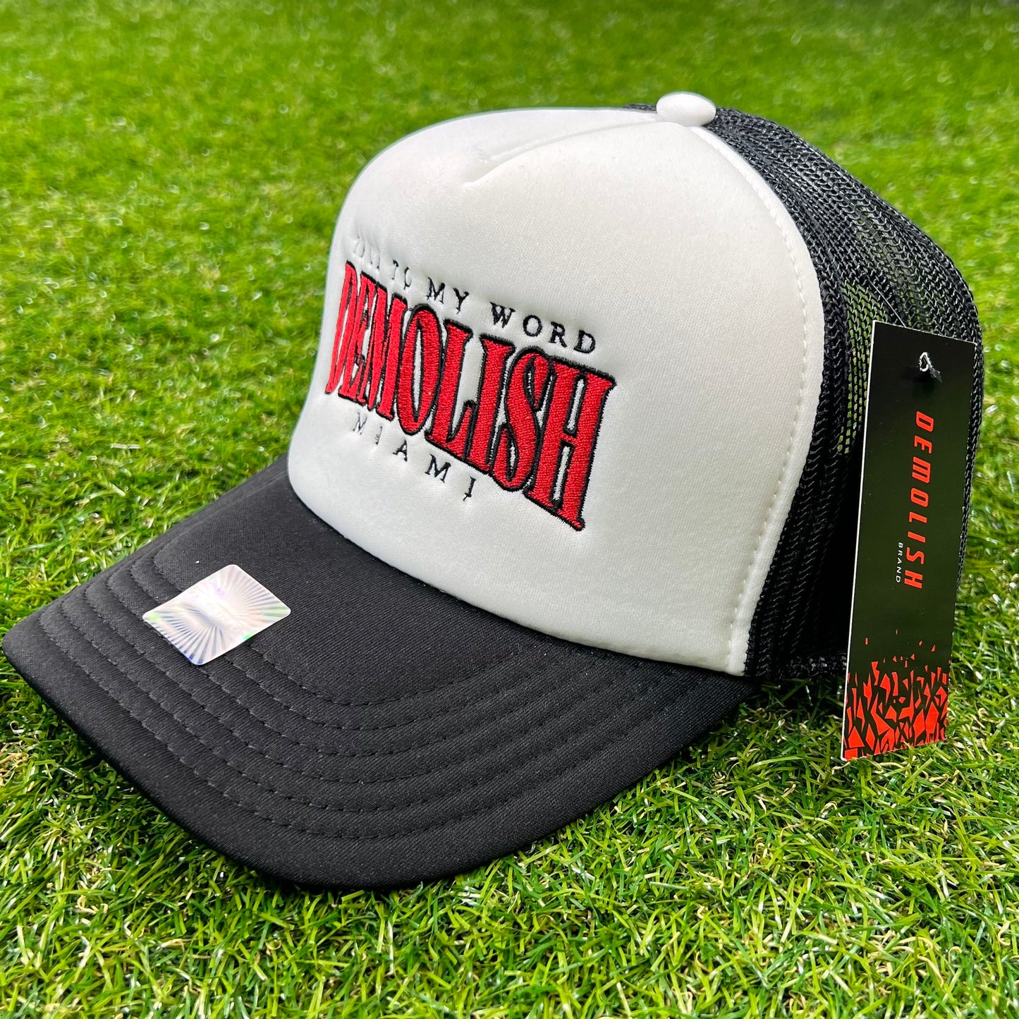True To My Word Trucker Hat (Blk/Wht/Rd)