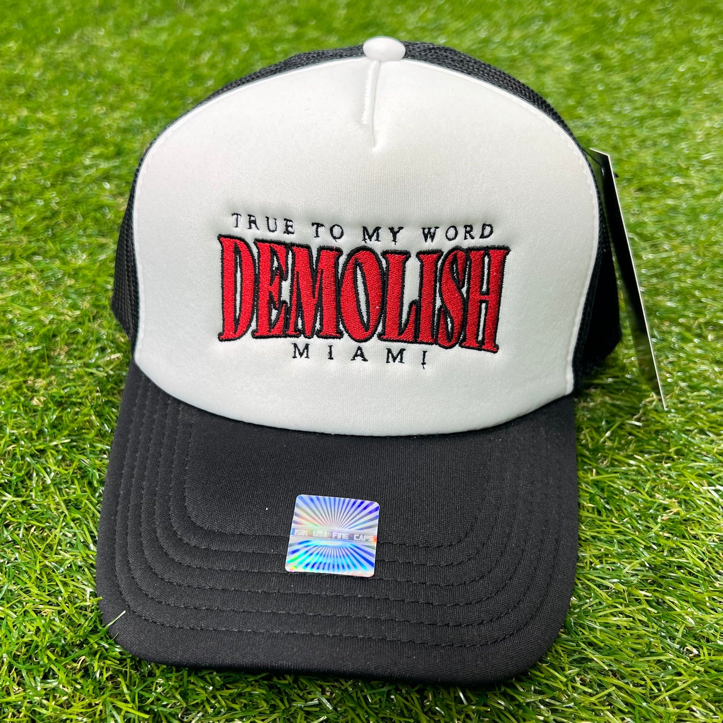 True To My Word Trucker Hat (Blk/Wht/Rd)