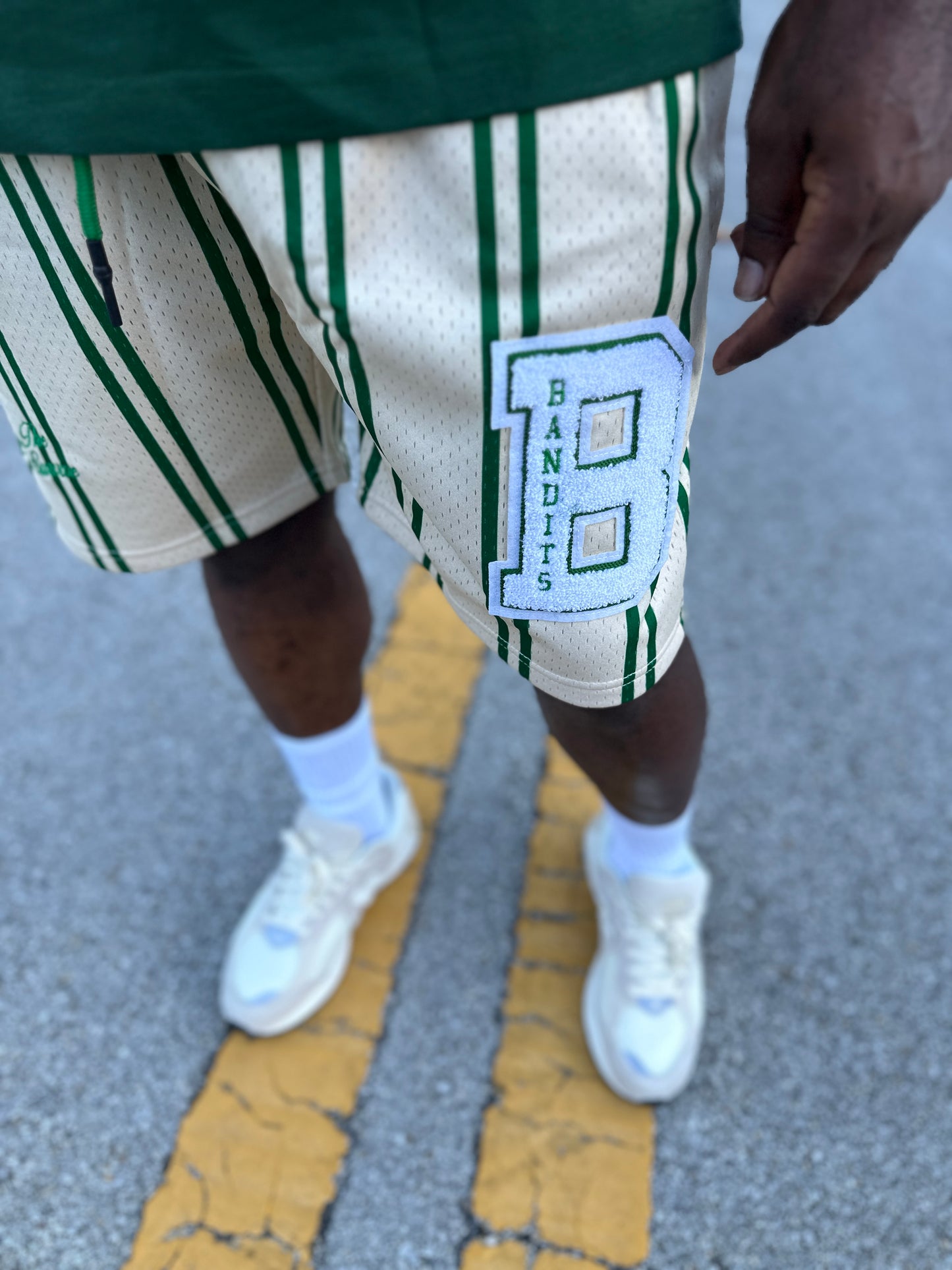 Bandits green stripes shorts f4