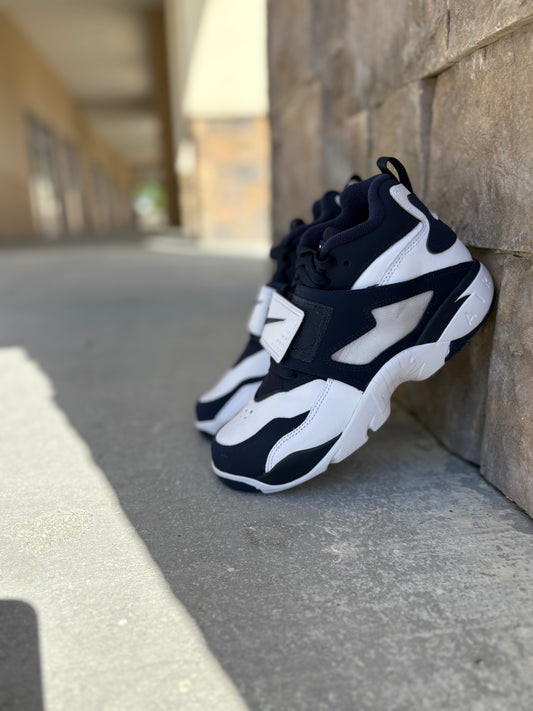 NIKE AIR DIAMOND TURF (NAVY)