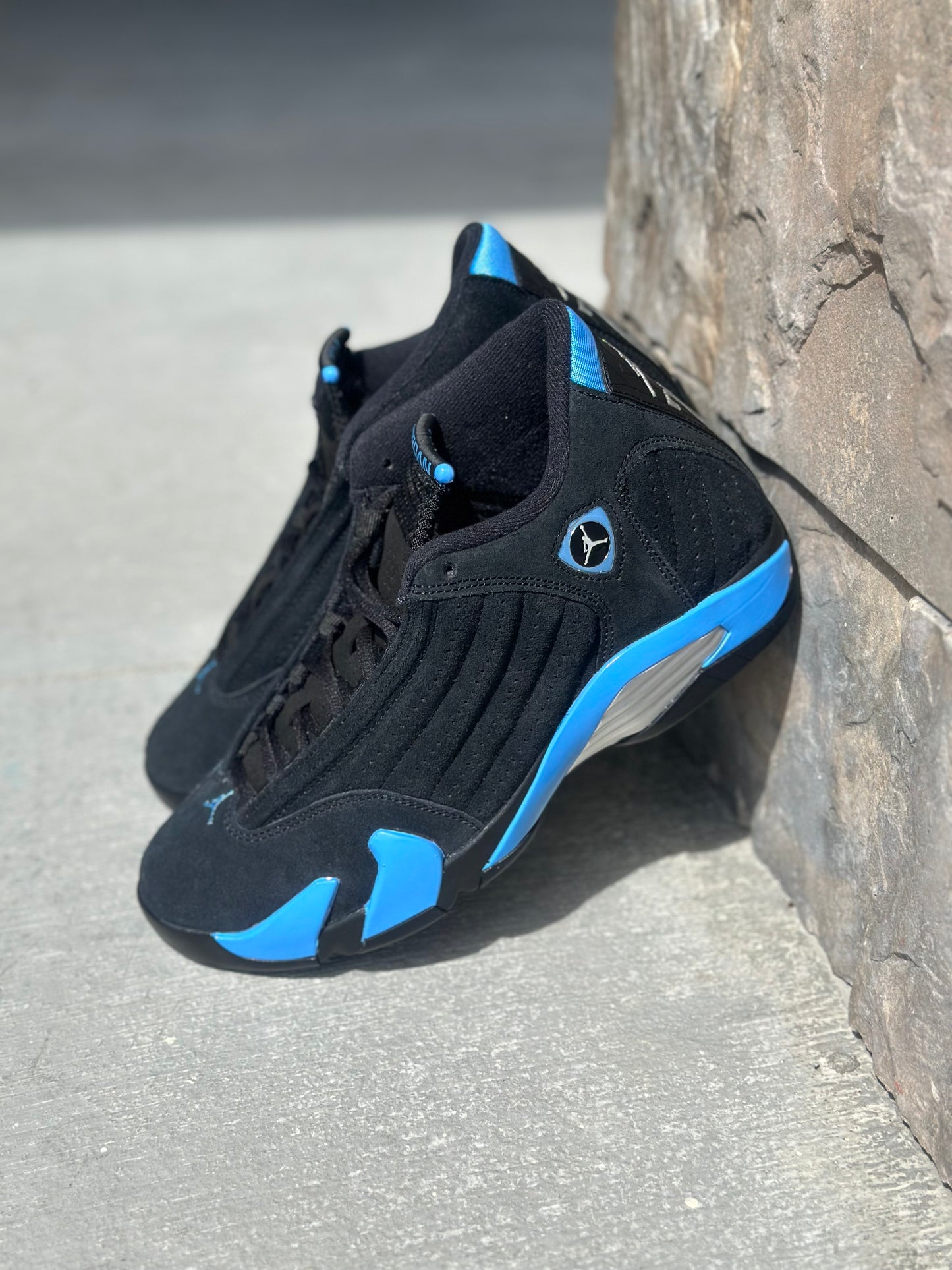 Jordan 14 Retro "University Blue/Black"
