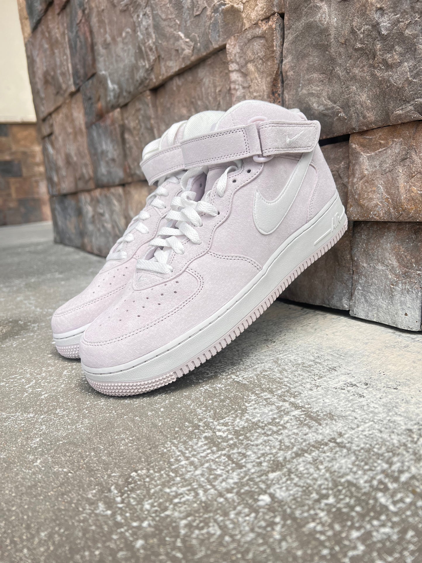 Nike Air Force 1 Mid QS “Venice”