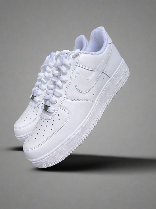 Nike Air Force 1 07' (White)