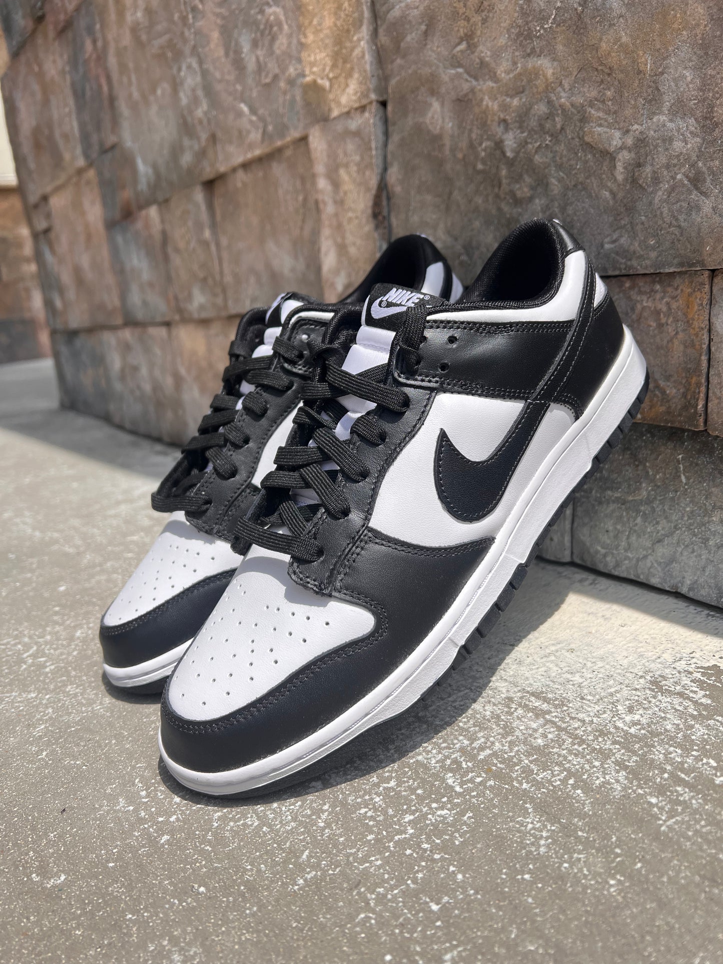 Nike Dunk Low Retro "White Black Panda"