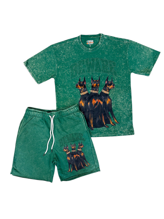 COPPER RIVET / GREEN BEWARE TEE