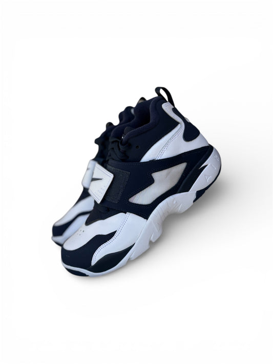 NIKE AIR DIAMOND TURF (NAVY)
