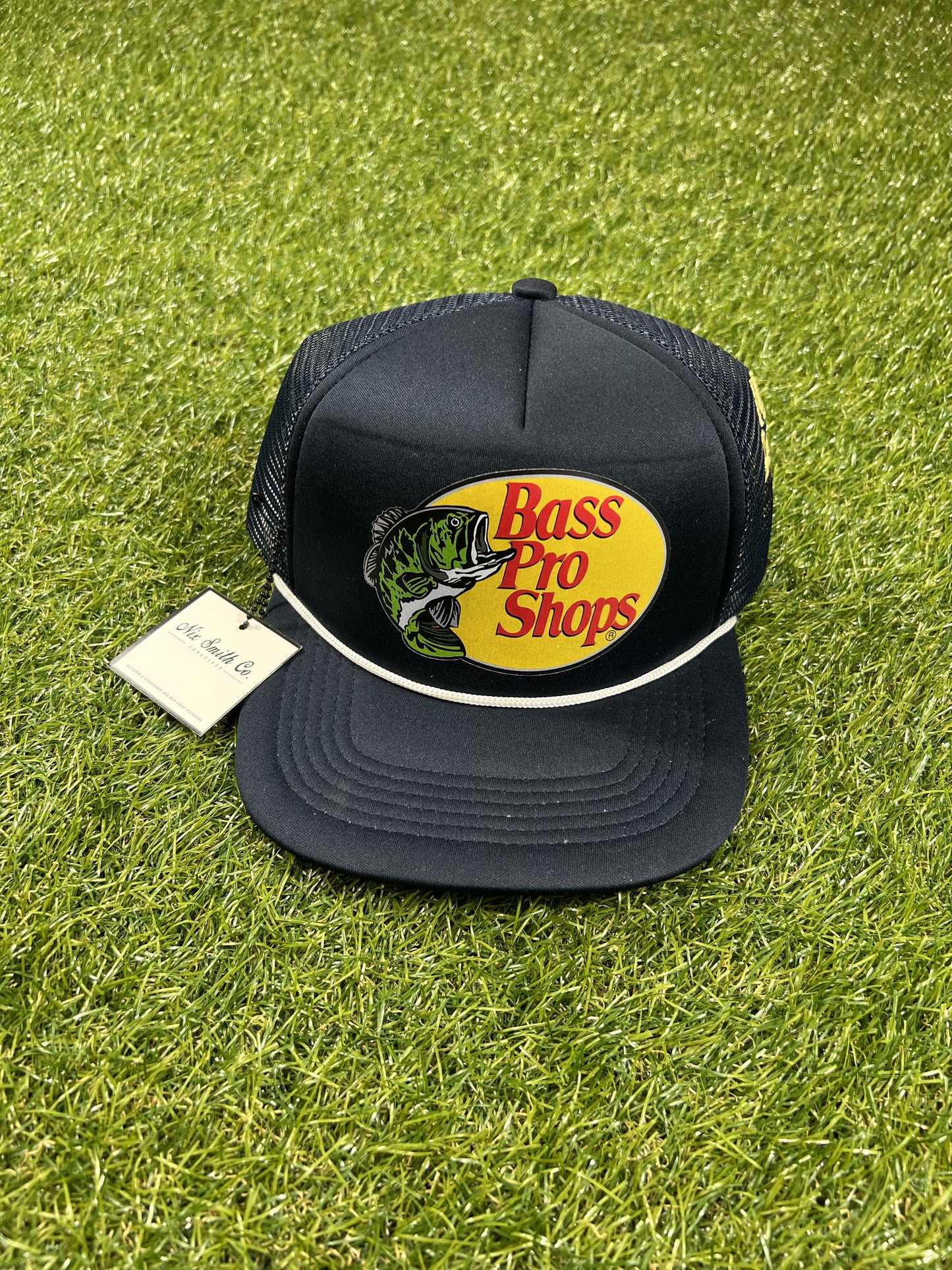 Bass Pro Trucker Hat (Navy/Wte)