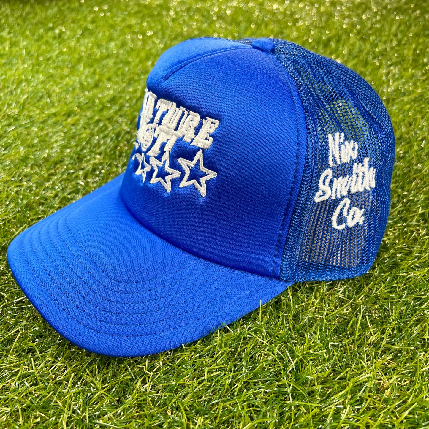 Signature Shot Trucker Hat (Blue/Wte/Blue)